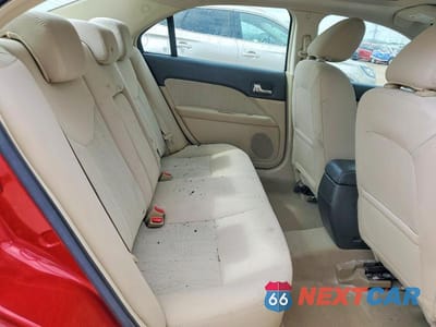 Zdjęcie 10 z 13 samochodu: 2010 MERCURY MILAN VIN:3MEHM0HA1AR656440 - miniatura