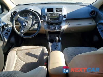 Zdjęcie 8 z 13 samochodu: 2011 TOYOTA RAV4 BASE VIN:2T3ZF4DVXBW068744 - miniatura