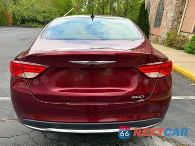 Piąte zdjęcie samochodu w środku: 2016 CHRYSLER 200 LIMITED VIN:1C3CCCAB2GN129901 - miniatura