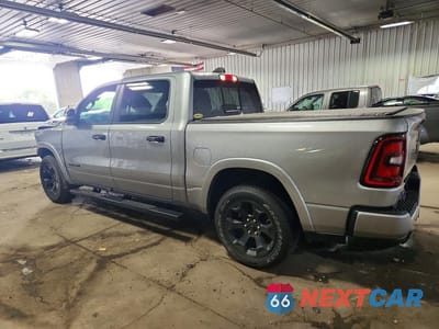 Drugie zdjęcie samochodu z przodu: 2026 RAM 1500 BIG HORN VIN:1C6SRFFP5TN190821 - miniatura