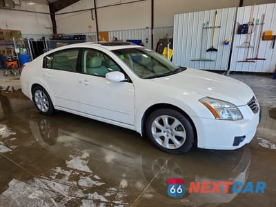 Czwarte zdjęcie samochodu z boku: 2008 NISSAN MAXIMA 3.5 SE VIN:1N4BA41E98C804577 - miniatura