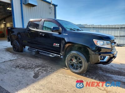 Czwarte zdjęcie samochodu z boku: 2016 CHEVROLET COLORADO Z71 VIN:1GCPTDE11G1264413 - miniatura