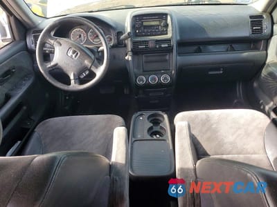 Zdjęcie 8 z 13 samochodu: 2002 HONDA CRV AWD VIN:SHSRD78852U010289 - miniatura