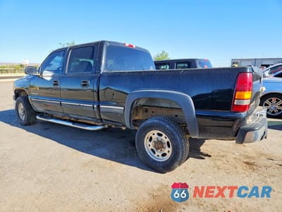 Drugie zdjęcie samochodu z przodu: 2002 CHEVROLET SILVERADO C2500 HEAVY DUTY VIN:1GCHC23G02F106477 - miniatura