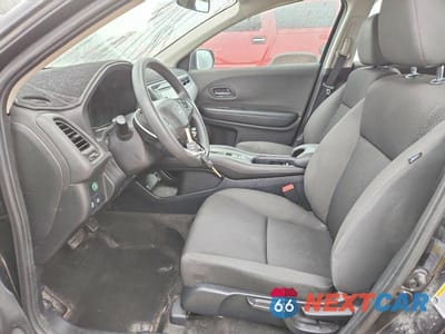 Zdjęcie 7 z 12 samochodu: 2019 HONDA HR-V LX VIN:3CZRU6H33KG733116 - miniatura