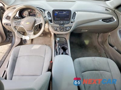 Zdjęcie 8 z 12 samochodu: 2021 CHEVROLET MALIBU LS VIN:1G1ZB5ST1MF052478 - miniatura