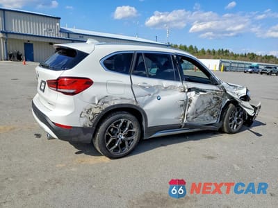 Trzecie zdjęcie samochodu z tyłu: 2021 BMW X1 XDRIVE28I VIN:WBXJG9C01M5U27408 - miniatura