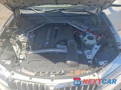 Zdjęcie 12 z 13 samochodu: 2017 BMW X5 XDRIVE35I VIN:5UXKR0C38H0V74215 - miniatura