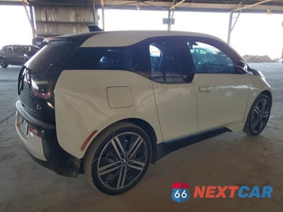 Trzecie zdjęcie samochodu z tyłu: 2015 BMW I3 BEV VIN:WBY1Z2C52FV286750 - miniatura