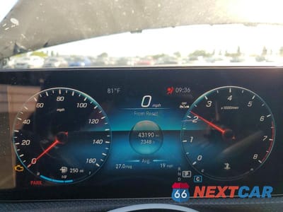 Zdjęcie 9 z 12 samochodu: 2023 MERCEDES-BENZ CLA 250 VIN:W1K5J4GB4PN362997 - miniatura