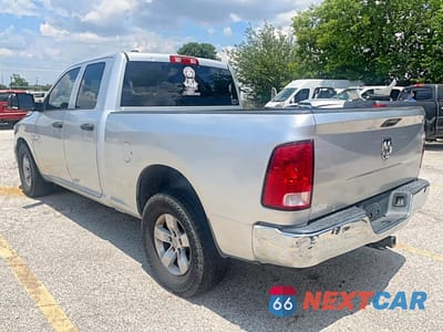Trzecie zdjęcie samochodu z tyłu: 2015 RAM 1500 ST VIN:1C6RR6FM4FS624107 - miniatura