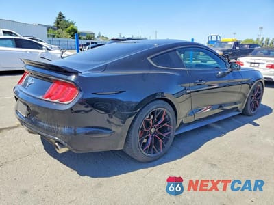 Trzecie zdjęcie samochodu z tyłu: 2015 FORD MUSTANG VIN:1FA6P8AM7F5388769 - miniatura