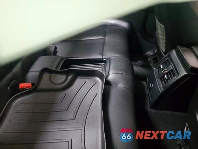 Zdjęcie 10 z 12 samochodu: 2016 BMW M235I VIN:WBA1J7C58GV360788 - miniatura