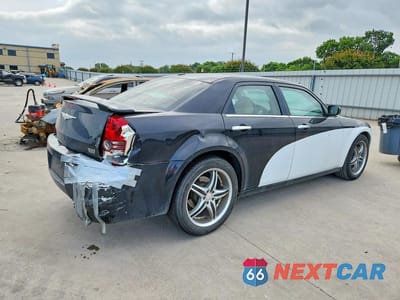 Trzecie zdjęcie samochodu z tyłu: 2010 CHRYSLER 300 TOURING VIN:2C3CA1CV6AH285019 - miniatura