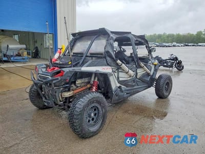 Czwarte zdjęcie samochodu z boku: 2021 POLARIS RZR XP 4 TURBO VIN:3NSN4E921MF588170 - miniatura
