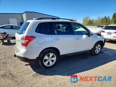 Trzecie zdjęcie samochodu z tyłu: 2016 SUBARU FORESTER 2.5I PREMIUM VIN:JF2SJAFC2GH515754 - miniatura