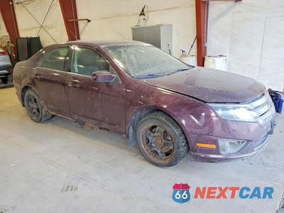 Czwarte zdjęcie samochodu z boku: 2011 FORD FUSION SE VIN:3FAHP0HA4BR216504 - miniatura
