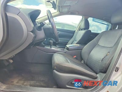 Zdjęcie 7 z 12 samochodu: 2018 NISSAN ALTIMA 2.5 SV VIN:1N4AL3AP0JC120623 - miniatura