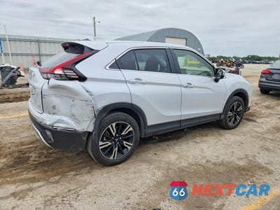 Trzecie zdjęcie samochodu z tyłu: 2025 MITSUBISHI ECLIPSE CROSS SE VIN:JA4ATWAA8SZ044150 - miniatura