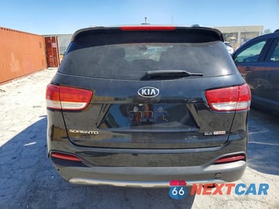 Zdjęcie 6 z 13 samochodu: 2016 KIA SORENTO EX VIN:5XYPH4A11GG024303 - miniatura