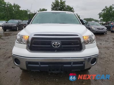 Piąte zdjęcie samochodu w środku: 2012 TOYOTA TUNDRA GRADE VIN:5TFRM5F11CX037644 - miniatura