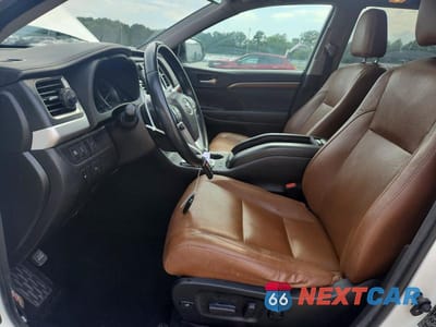 Zdjęcie 7 z 14 samochodu: 2018 TOYOTA HIGHLANDER LIMITED VIN:5TDYZRFH7JS239554 - miniatura
