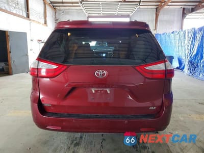 Zdjęcie 6 z 13 samochodu: 2017 TOYOTA SIENNA XLE 8-PASSENGER VIN:5TDYZ3DC4HS821142 - miniatura