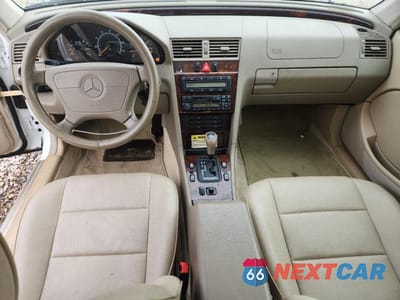 Zdjęcie 8 z 12 samochodu: 1998 MERCEDES-BENZ C 230 VIN:WDBHA23G5WA547562 - miniatura