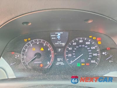 Zdjęcie 9 z 12 samochodu: 2010 LEXUS LS 460 VIN:JTHCL5EF0A5006088 - miniatura