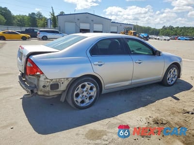 Trzecie zdjęcie samochodu z tyłu: 2011 FORD FUSION SE VIN:3FAHP0HG0BR344193 - miniatura