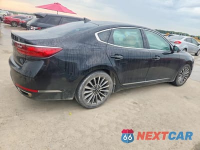 Trzecie zdjęcie samochodu z tyłu: 2018 KIA CADENZA PREMIUM VIN:KNALB4J19J5120449 - miniatura