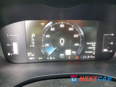 Zdjęcie 9 z 13 samochodu: 2019 VOLVO XC60 T5 VIN:LYV102RK4KB196051 - miniatura