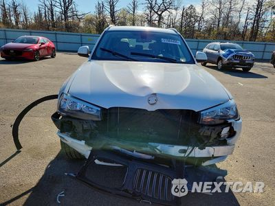 Piąte zdjęcie samochodu w środku: 2017 BMW X3 XDRIVE28I VIN:5UXWX9C34H0T21744 - miniatura