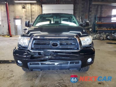 Piąte zdjęcie samochodu w środku: 2010 TOYOTA TUNDRA DOUBLE CAB SR5 VIN:5TFUY5F14AX149835 - miniatura