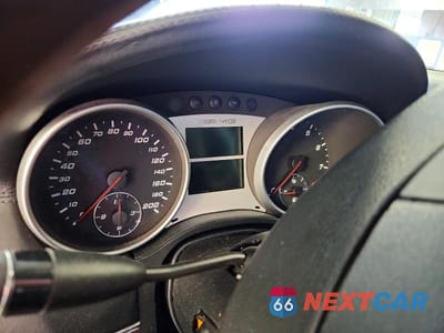 Zdjęcie 9 z 13 samochodu: 2007 MERCEDES-BENZ ML 63 AMG VIN:4JGBB77E17A199878 - miniatura