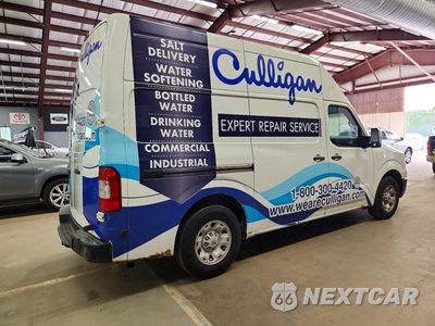 Trzecie zdjęcie samochodu z tyłu: 2016 NISSAN NV 2500 HD SV VIN:1N6AF0LY4GN813873 - miniatura