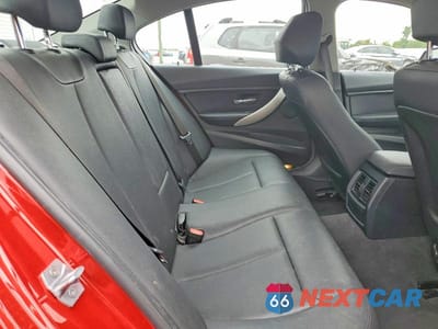 Zdjęcie 10 z 13 samochodu: 2018 BMW 320 I VIN:WBA8A9C57JAH12142 - miniatura