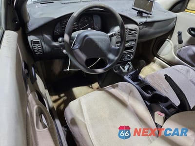 Zdjęcie 8 z 12 samochodu: 2001 SATURN SC1 VIN:1G8ZN12881Z240969 - miniatura