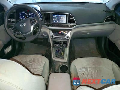 Zdjęcie 8 z 12 samochodu: 2017 HYUNDAI ELANTRA SE VIN:5NPD84LF9HH074792 - miniatura