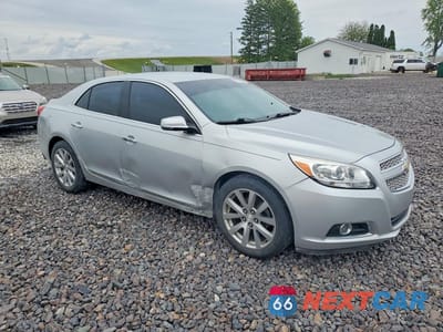 Czwarte zdjęcie samochodu z boku: 2013 CHEVROLET MALIBU LTZ VIN:1G11H5SA6DF162310 - miniatura