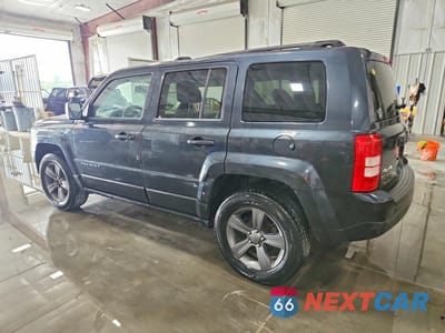 Drugie zdjęcie samochodu z przodu: 2015 JEEP PATRIOT LATITUDE VIN:1C4NJRFB5FD239917 - miniatura