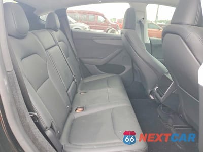 Zdjęcie 11 z 13 samochodu: 2026 TESLA MODEL Y VIN:7SAYGDEE4TA491821 - miniatura
