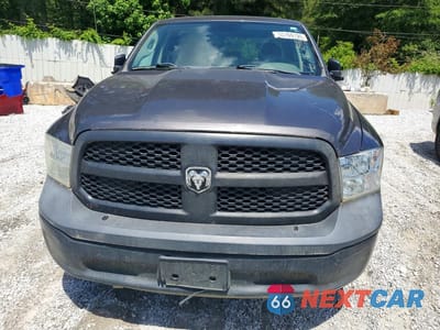 Piąte zdjęcie samochodu w środku: 2016 RAM 1500 ST VIN:1C6RR7KM7GS138047 - miniatura