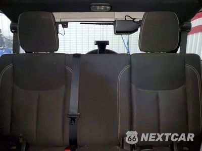 Zdjęcie 10 z 13 samochodu: 2016 JEEP WRANGLER UNLIMITED SAHARA VIN:1C4BJWEG4GL138258 - miniatura