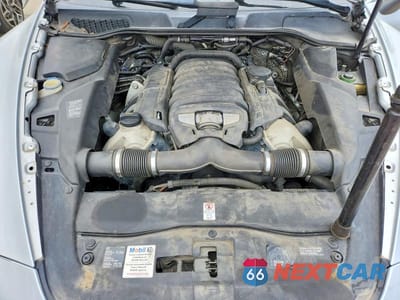 Zdjęcie 12 z 13 samochodu: 2011 PORSCHE CAYENNE S VIN:WP1AB2A29BLA48445 - miniatura
