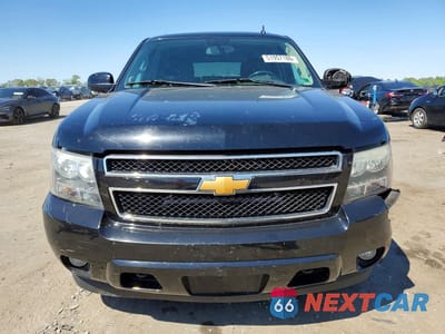 Piąte zdjęcie samochodu w środku: 2012 CHEV SUBURBAN K1500 LT VIN:1GNSKJE77CR166277 - miniatura