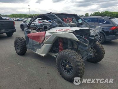Trzecie zdjęcie samochodu z tyłu: 2025 CAN-AM MAVERICK X3 UTILITY VEHICLE VIN:3JBVGAY42SE000416 - miniatura