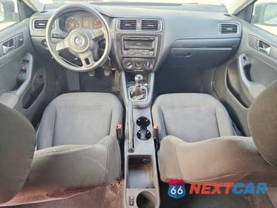 Zdjęcie 8 z 12 samochodu: 2012 VOLKSWAGEN JETTA VIN:3VW1K7AJ5CM353461 - miniatura