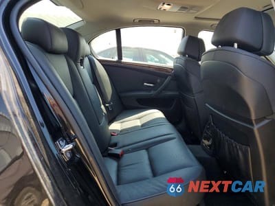 Zdjęcie 10 z 12 samochodu: 2008 BMW 528 XI VIN:WBANV13568CZ58202 - miniatura