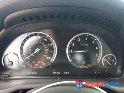 Zdjęcie 9 z 13 samochodu: 2014 BMW X3 XDRIVE35I VIN:5UXWX7C51E0E81326 - miniatura